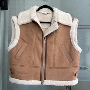 HYFVE - Tan and Cream Sherpa Lined Vest NWOT